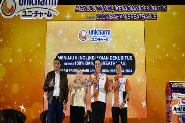 Brand popok dewasa Lifree dari PT Uni-Charm Indonesia Tbk meluncurkan popok dewasa pertama dan satu-satunya di Indonesia yang menggunakan 100 persen bahan breathable (Foto : Ist)