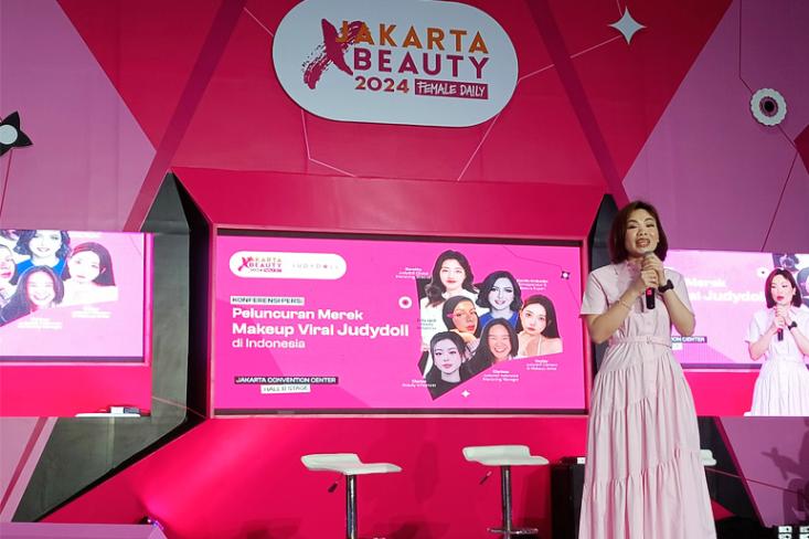 Peluncuran perdana Judydoll, brand kecantikan asal Shanghai di Jakarta x Beauty turut dihadiri oleh Ngoc Phunbich, Country CEO JOY Group Indonesia (Foto: Efa)