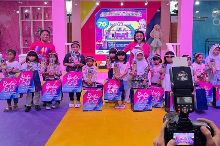 Supermal Karawaci dan Toys Kingdom menghadirkan acara meriah bertema Celebrate Barbie 65th Anniversary selama periode liburan sekolah (Foto: dok.Supermal Karawaci)