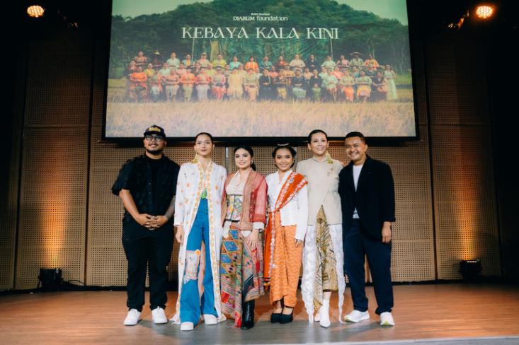 Film pendek Kebaya Kala Kini, angkat kebaya sebagai identitas perempuan Indonesia dalam karya sinematografi, konferensi pers berlangsung di auditorium Galeri Indonesia Kaya, Selasa, 23 Juli 2024  (Foto: Efa)