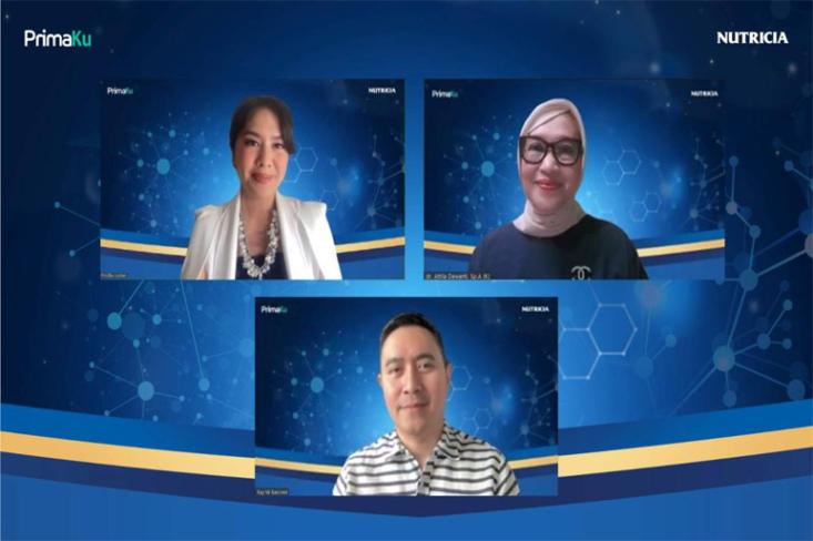 Nutricia gelar webinar Bicara Gizi dengan tema “Dukung Anak Tumbuh Jadi Pemenang: Optimalkan Sistem Imun dan Perkembangan Otaknya”. Foto: Tangkapan Layar