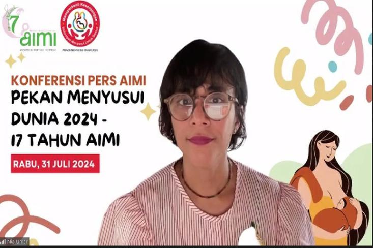 Dalam rangka Pekan Menyusui Dunia 2024, Nia Umar, Ketua Umum AIMI mengajak seluruh lapisan masyarakat untuk bersama-sama memperkecil kesenjangan akses dukungan menyusui (Tangkapan Layar: Efa)