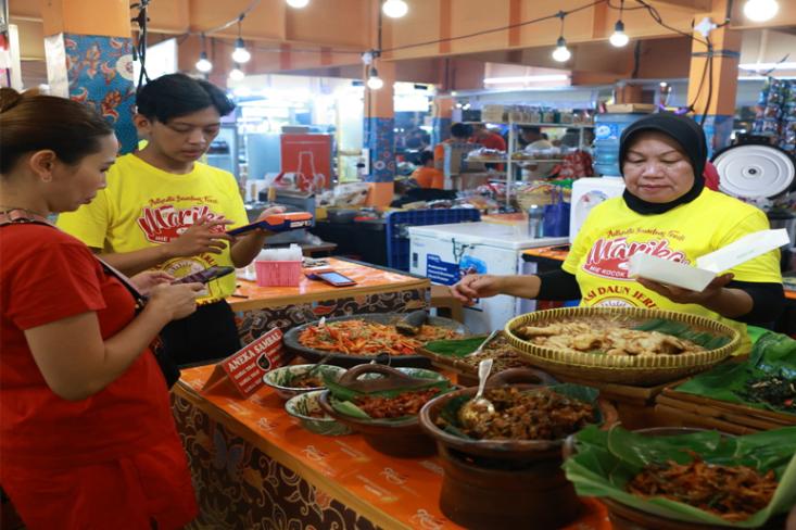 KTD menghadirkan kuliner legendaris yang tersebar di berbagai daerah, mulai dari Jawa, Bali, Sumatera, Kalimantan, hingga wilayah Timur Indonesia (Foto : Dok. JF3 Food Festival)