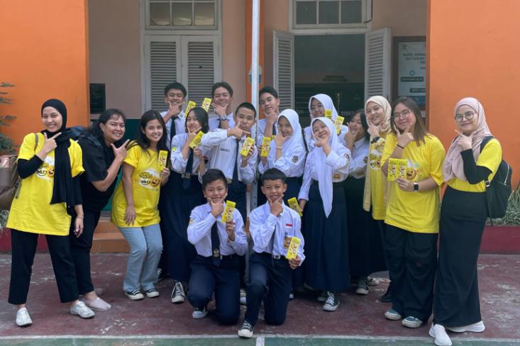 Nyam Nyam School to School Ajak Siswa-Siswi SMP Ikut Tantangan Digital SmileySeruinSekolahmu (Foto : Ist)