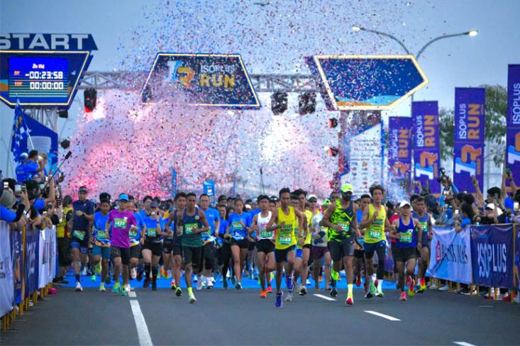 Ajang lari Isoplus Run 2024 di Pantai Indah Kapuk 2 Jakarta diikuti oleh sekitar 6000 pelari (Foto: dok. Isoplus)