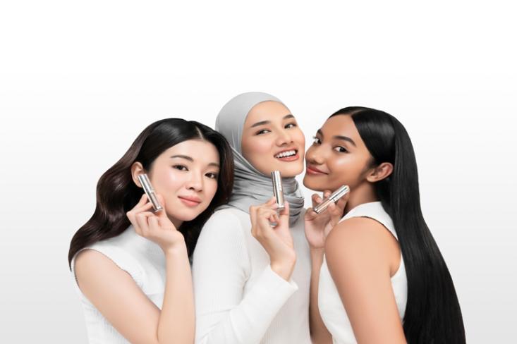 Produk pertama Nurilab, Acne Conclearing™ Spot Drying Lotion, memperkenalkan conclearing kemampuan produk dalam menyamarkan sekaligus menghadapi masalah jerawat (Foto : Ist)