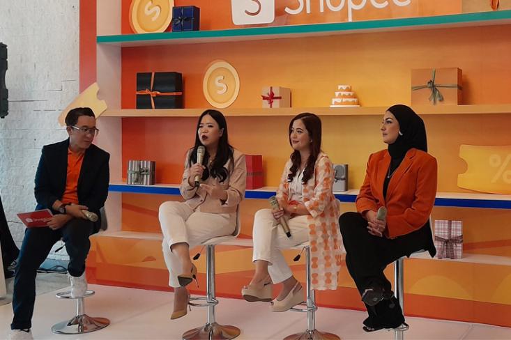 Ki-ka: Bayu Oktara (MC), Monica Vionna, Tasya Kamila, dan Najla Bisyir. Foto: Novi