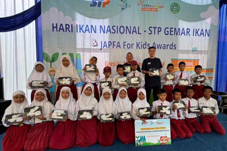 Kegiatan STP Gemar Ikan yang merupakan dukungan bagi program Hari Ikan Nasional (Harkannas) 2024 yang digagas oleh Kementerian Kelautan dan Perikanan RI, dilakukan di 6 sekolah dasar yang menjadi sekolah binaan program JAPFA for Kids (Foto : Ist)