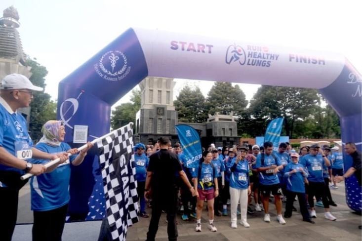 Suasana meriah menyelimuti kawasan Gelora Bung Karno yang bersamaan dengan gelaran Car Free Day atau Hari Bebas Kendaraan (01/12). Foto: Ist