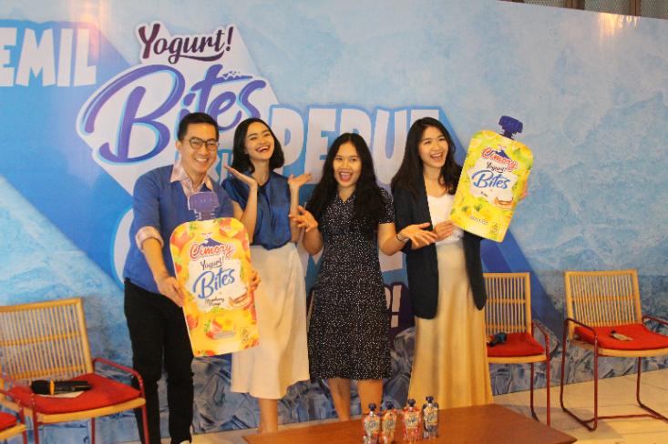 PT Cisarua Mountain Dairy Tbk (Cimory) meluncurkan produk terbarunya, Cimory Yogurt Bites, sebagai solusi camilan sehat yang memenuhi kebutuhan Perut, Otak, dan Mulut pada Rabu (11/12/24) di Jakarta (Foto: dok. pri)