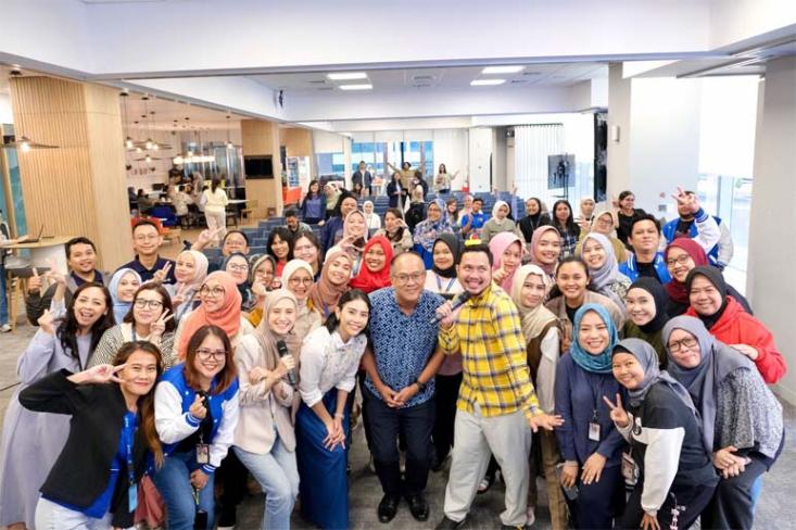 Acara NgobrAZ (Ngobrol Bareng Allianz Citizens) dengan tema Passion vs Ambition, Finding Harmony in Your Career Journey. Foto: Ist