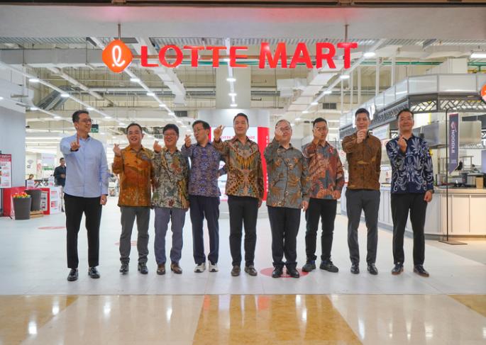 LOTTE Mart Indonesia dengan bangga mengumumkan peluncuran Grand Re-Launch gerai Kuningan City yang telah direnovasi