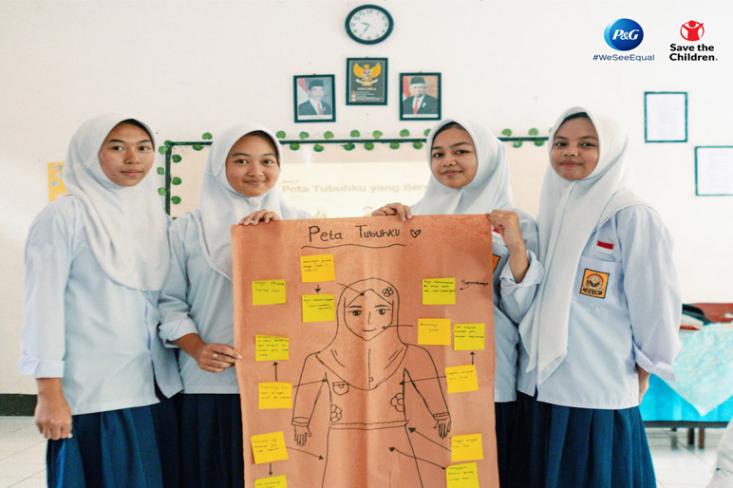 P&G Indonesia melalui program We See Equal (WSE) yang bekerja sama dengan Save the Children berupaya untuk mendukung terciptanya lingkungan yang aman, setara  dan positif gender bagi anak-anak semua gender (Foto : Ist)