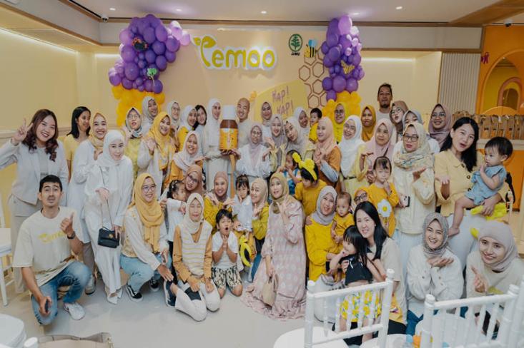 TEMOO Hap Hap Madu Jamu merupakan inovasi yang menggabungkan beberapa kandungan utama alami, yaitu Temulawak, Ikan Sidat, Kencur, Adas dan ekstrak herbal lainnya (Foto : Ist)