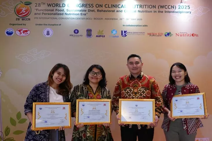 Atas komitmen dan Inovasinya, Sarihusada mendapatkan penghargaan Inovasi Produk Pangan dan Gizi dan program Generasi Maju Bebas Stunting (GMBS) di ajang Peduli Gizi 2025 (Foto : Ist)
