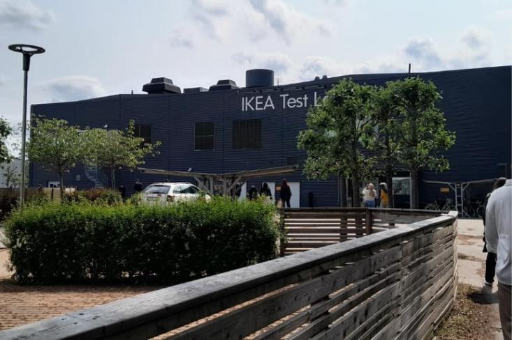 Demi memastikan kualitasnya, semua produk harus melalui uji coba mendalam di IKEA Test Lab. Foto: Novi