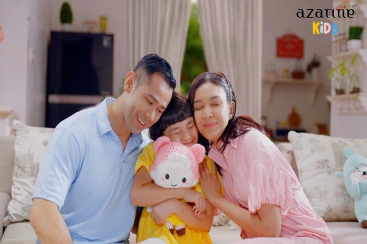 Azarine Kids merilis video digital menyentuh tentang kasih sayang orangtua kepada anak yang bisa diakses di platform YouTube Azarine Kids dan media sosial (Foto: Ist)