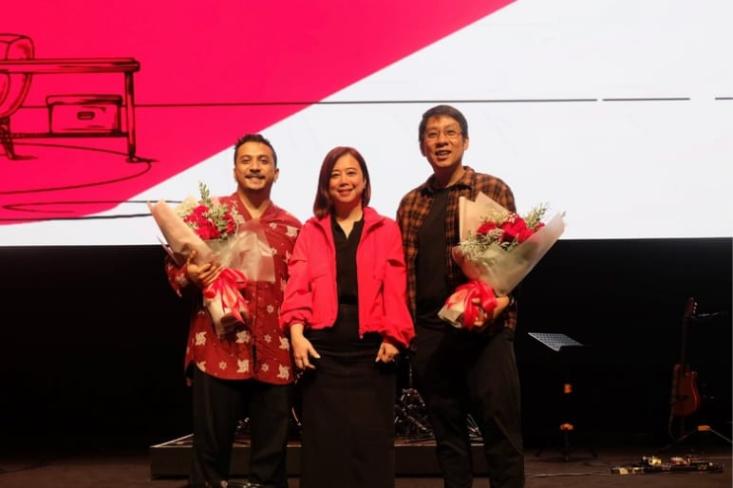 Ki-ka: Sal Priadi-Penyanyi dan Pencipta Lagu, Nanda Nandiana-Marcomm & Loyalty Business Head OCBC, dan Yandy Laurens-Sutradara. Foto: Ist