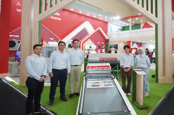 Ariston menghadirkan beragam solusi pemanas air dan pendingin ruangan yang ramah lingkungan, hemat energi, dan mampu memberikan kenyamanan tanpa mengorbankan kenyamanan serta kelestarian alam (Foto : Ist)