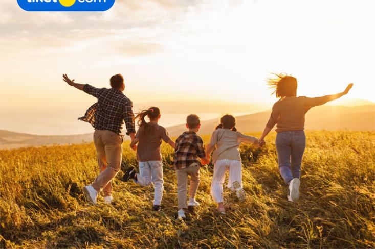 Berkolaborasi dengan Kemenpar RI, tiket.com kembali menggaungkan semangat Bangga Berwisata di Indonesia (BBWI). Foto: Ist
