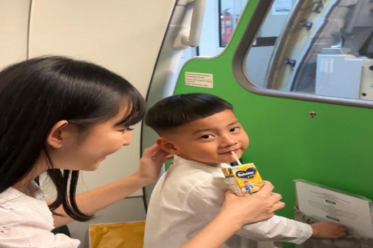 Bebelac hadirkan susu formula cair dalam aktivasi di udara bersama Citilink (Foto : Ist)
