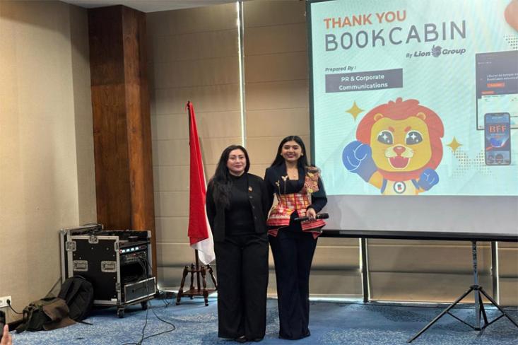 Ki-ka: Deasy Rasjid, Head of Corporate Communications BookCabin dan Shinta Yuliasmi, PR Executive and Spokesperson BookCabin. Foto: Novi