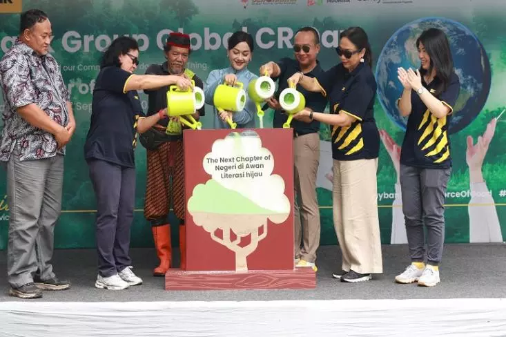 Peresmian program Global  CR Day 2025 dan Cahaya Kasih 2025-2026 dengan tema “The Next Chapter of Negeri di Awan: Literasi Hijau” yang merupakan kelanjutan dari Gerakan Literasi Negeri di Awan (Foto: Istimewa) 