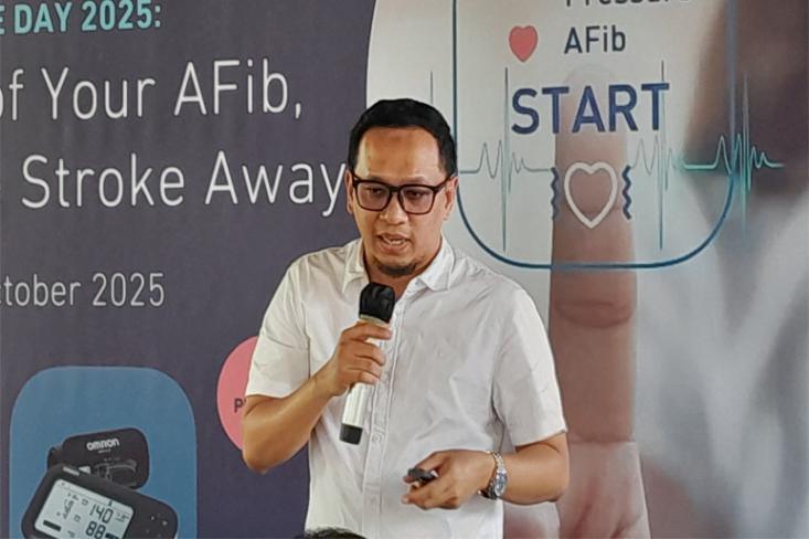 Dr. Zicky Yombana Babeheer, SpN, AIFO-K, DAI FIDN, CPS, seorang neurolog. Foto: Novi