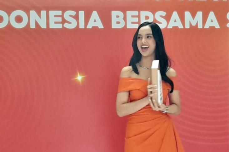 Lyodra beri tips jaga cashflow sehat meski pakai paylater, saat media gathering di Jakarta Selatan, Kamis (30/10/2025). Foto: Novi