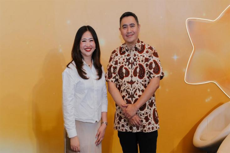 dr. Melia Yunita, MSc, SpA-Dokter Spesialis Anak (kiri) dan Dr. dr. Ray Wagiu Basrowi, MKK, FRSPH-Medical & Scientific Affairs Director Danone Indonesia (kanan). Foto: Ist