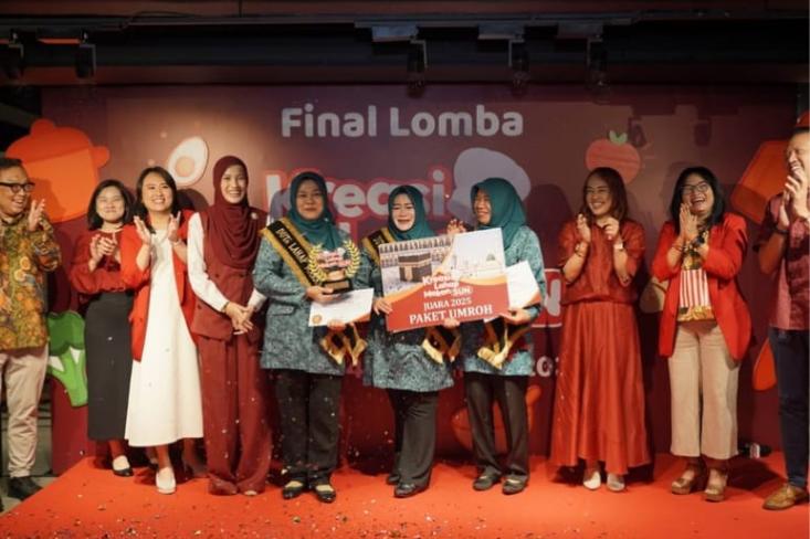 Tim PKK Jawa Barat terpilih sebagai pemenang Final Lomba Kreasi Lahap Makan SUN 2025. Foto: Ist