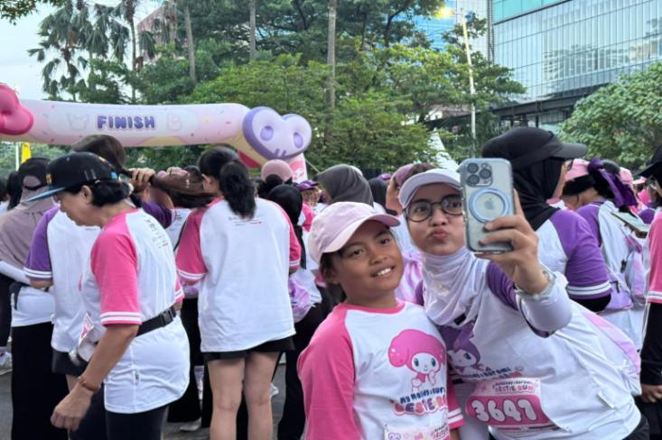 Selain menanamkan pola hidup sehat sejak dini, fun run bertema karakter juga menjadi ajang orang tua dan anak menjalin interaksi lebih akrab, menyenangkan dan memberikan kesan mendalam (Foto: Ist)