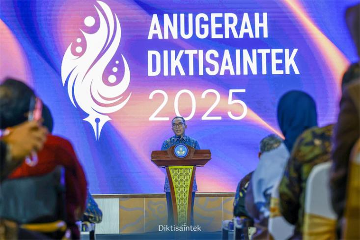 Menteri Pendidikan Tinggi, Sains, dan Teknologi (Mendiktisaintek), Brian Yuliarto. Foto: Ist