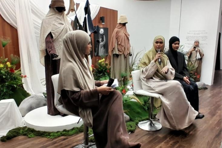 Ki-ka: MC, Ashila Ramadhani (Founder TAZA), dan Afina Maharani (Co-Founder TAZA). Foto: Novi