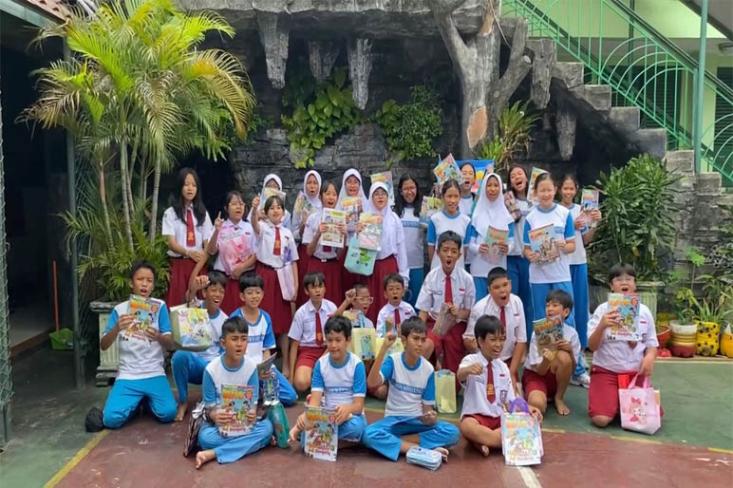 Para siswa SDN Menteng 01 Pagi antusias dan mengaku senang karena mendapatkan banyak ilmu baru tentang dunia kepenulisan. Foto: Kiki Salwa