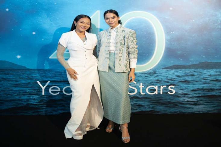Cara Yura Yunita dan Putri jaga kelembaban kulit dan jaga suasana hati saat Ramadan (Foto : Dok. Oriflame)