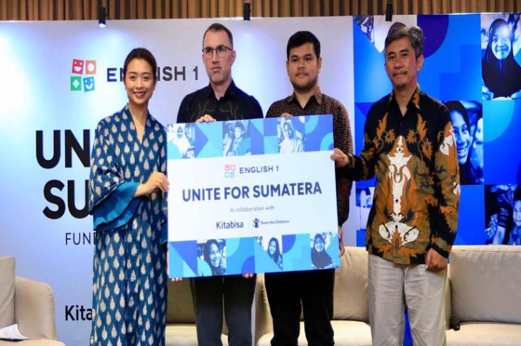 English 1 menggelar penggalangan dana bertajuk Unite for Sumatra sebagai bentuk kepedulian terhadap anak-anak dan keluarga terdampak banjir di sejumlah wilayah di Sumatra (Foto : Ist)