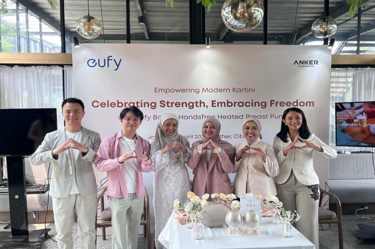 Momentum Hari Kartini, eufy hadirkan solusi menyusui pintar untuk ibu modern yang aktif dan produktif berupa pompa ASI handsfree untuk membantu Ibu mengASIhi dengan nyaman (Foto: Efa)