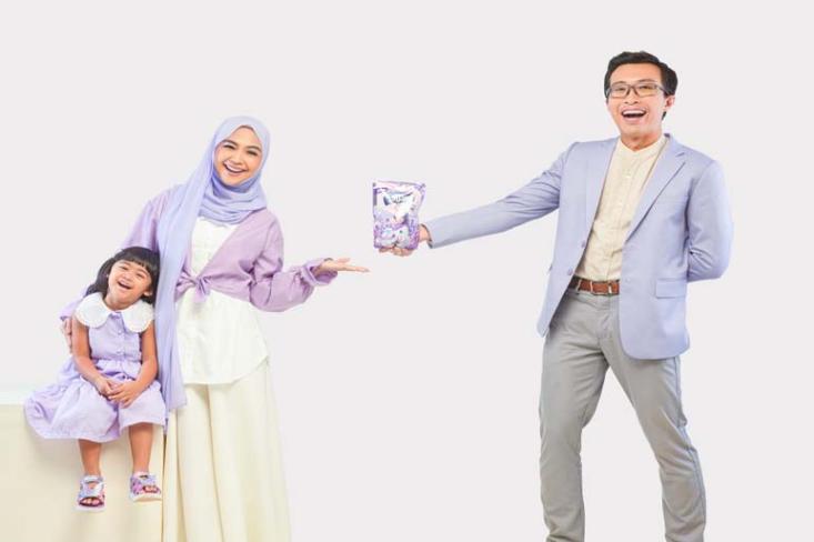 Pencegahan masalah kesehatan kulit menjadi hal yang penting bagi Deterjen Sayang, sehingga terus membuat kampanye untuk mengedukasi masyarakat pentingnya memilih produk deterjen yang wangi, bersih serta aman terhadap kulit (Foto : Ist)