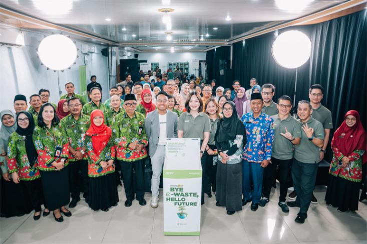 EwasteRJ bersama Acer Indonesia resmi meluncurkan program Sayang Bumi 2026 di Ruang Serba Guna SMAN 82, Jakarta Selatan, Kamis (11/6). Foto: Ist