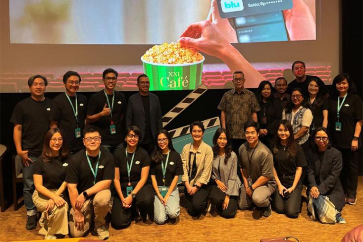 Pelanggan kini bisa mem-booking tiket bioskop hingga memesan makanan dan minuman di aplikasi m.tix menggunakan saldo blu tanpa perlu pindah aplikasi. Foto: Novi