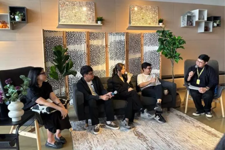 Ada kalanya sebuah ruang bukan sekadar tempat untuk beraktivitas, tetapi juga menjadi bagian dari perjalanan seseorang dalam menemukan ide. Foto: Novi