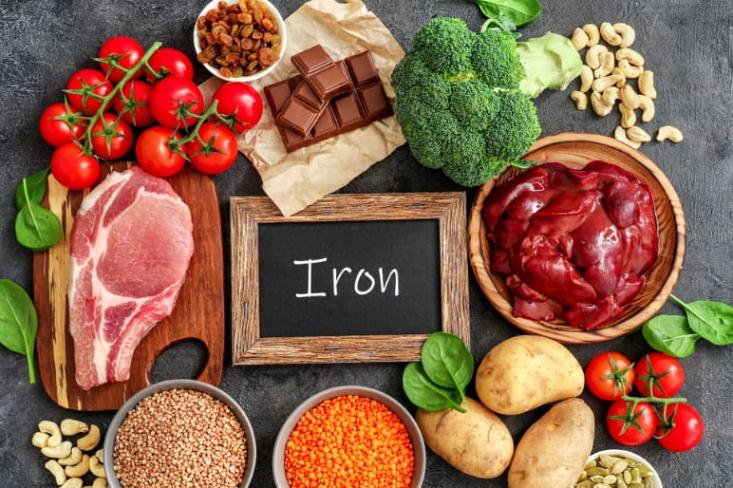 Asupan zat besi erat kaitannya dengan protein hewani seperti ikan, ayam, daging, telur, dan susu. Foto: Ist