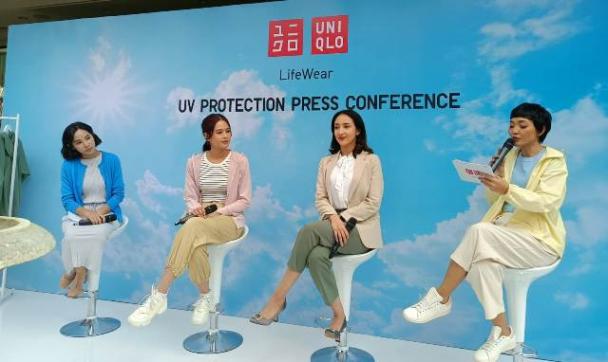 Konferensi pers UNIQLO UV Protection
