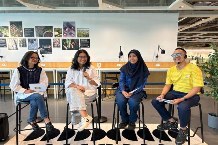 Ki-ka: Ririn Basuki, Tasha Sianturi, Elfina Rira, dan Bastian (MC). Foto: Dok. IKEA