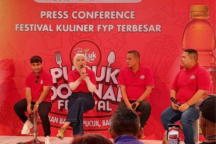 Ki-ka: Fadil Jaidi, Gina Iswary, Uda Naldy, dan Renald. Foto: Novi