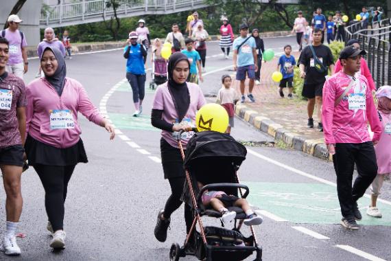 Suasana Jakarta FEstival Walk (JFW) 2024