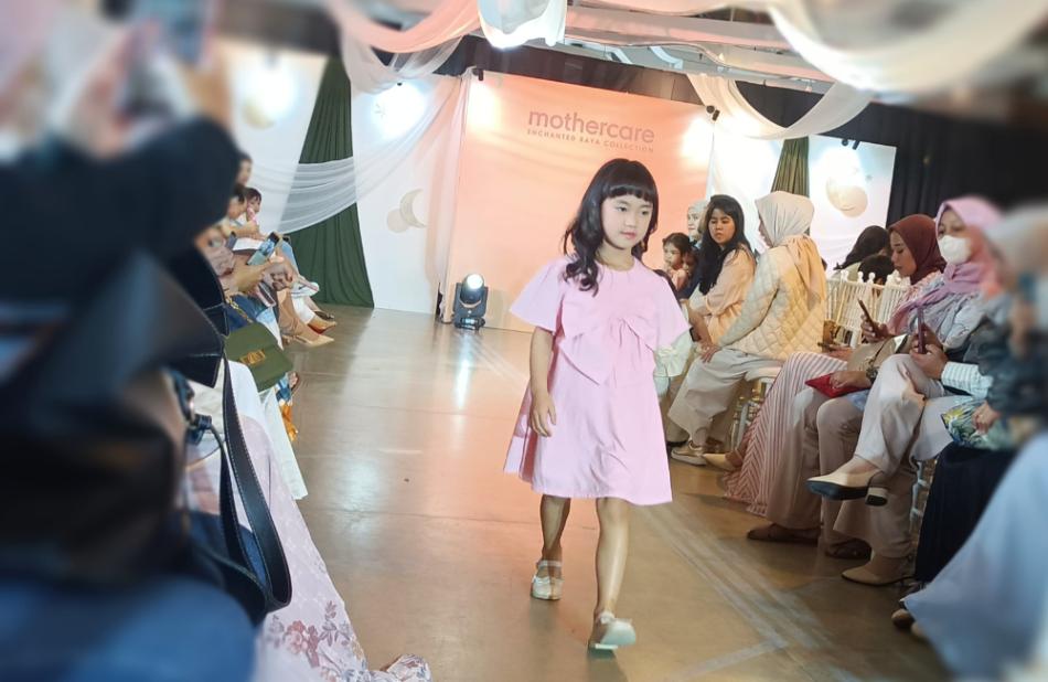 Salah satu koleksi dari Mothercare Eid Occasion 