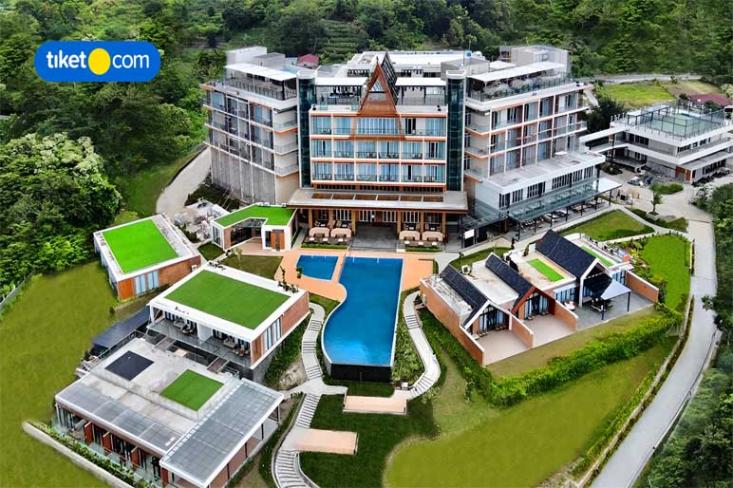 Marianna Resort & Convention Tuktuk memadukan kemewahan dan keindahan alam. Foto: Ist