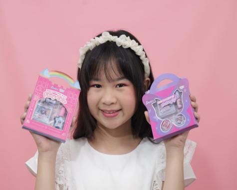 Amara Beauty Bag Makeup Kit Fairytale dan Butterfly (Foto : Ist)